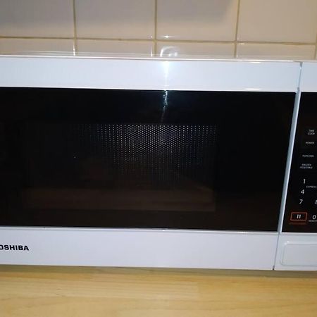 Spacious 2 Bed Maisonette Near Town, That Sleeps 6 Brighton Екстериор снимка