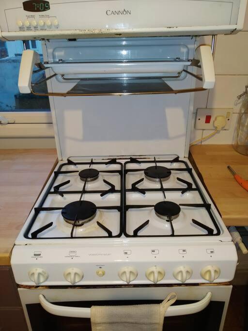 Spacious 2 Bed Maisonette Near Town, That Sleeps 6 Brighton Екстериор снимка